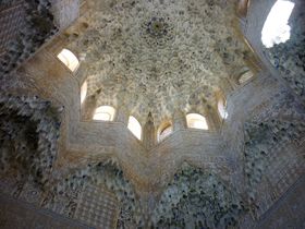 �G�L�]�`�b�N�X�y�C���I�A���n���u���{�a�͒����������߂̋L���T���l�C��