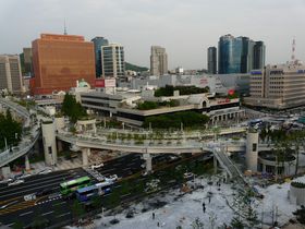 �\�E���̐V�������󒆎U���u�\�E���H�i�\�E�����j7017�v�l�ɂ₳�����V�����������̋L���T���l�C��