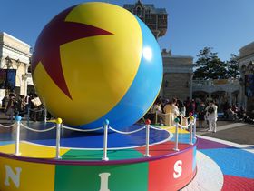 fBYj[V[܂邲ƃ{[hQ[ɁusNT[EvC^Cv̋LTlC