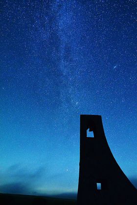 ԂōsW2000̓VIEŐiƖV̐悤I̋LTlC