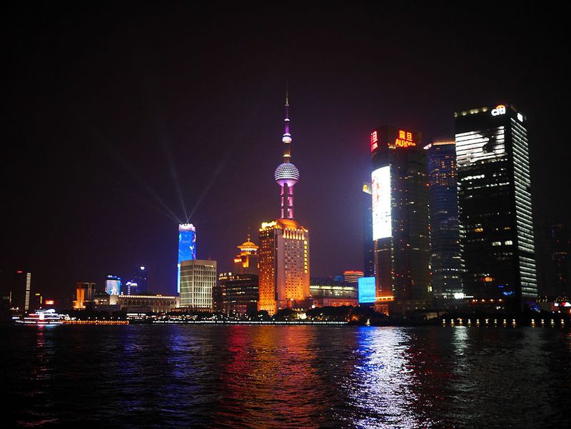 個人手配も可能！上海の名所を巡る黄浦江遊覧船ナイトクルーズ