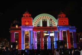 u[̌ɐS₷炮OSAKÃlTXuVvB̋LTlC