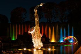 ܎sEʌߑpق𖳗Ŋy5̃A[g̋LTlC