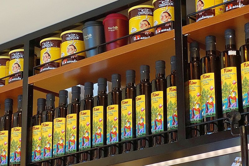 �V�`���A�̃X�[�x�j�A