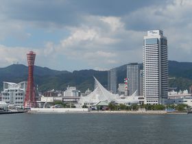 日本でたった一つの○○が三つも！ミナト神戸ならではの驚きの神戸港クルーズ