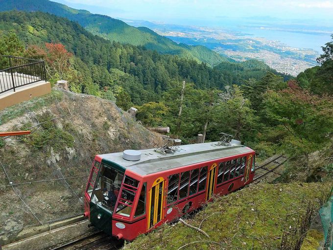 坂本ケーブルで比叡山延暦寺へ！秘境駅に残る比叡山焼き打ちの痕跡 