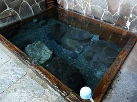 ����t�@���ɐ��Ȑl�C���ւ閼���A���������u���������v�̋L���T���l�C��