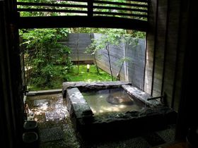 鹿児島・宮之城温泉のデザイナーズ旅館「手塚ryokan」は、癒しと寛ぎの非日常空間！
