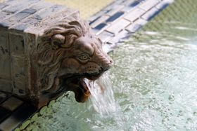 �c�������F������̉��򌴕��i�u�a���c���򋽉��m�����O����v�̋L���T���l�C��