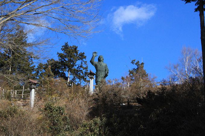 zƂCɕ܂ꂽI̎O_ЎQq͊i