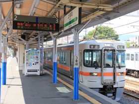 秘境を走る！飯田線でのんびりと全線７時間鈍行列車の旅