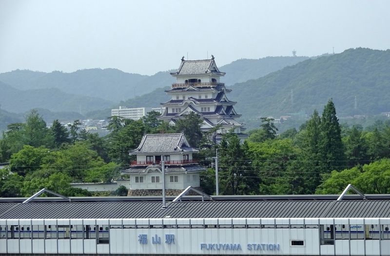 名所・鞆の浦とあわせて行きたい！広島の名城・福山城
