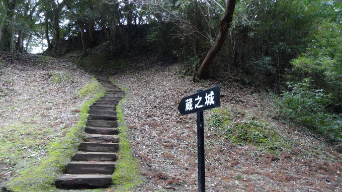 シラス台地を利用した独特の山城 南九州 知覧城跡 を歩く 鹿児島県 トラベルjp 旅行ガイド