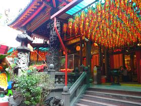 台北「西門町×龍山寺」６パワースポットをディープに巡礼！