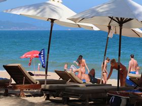 ���]�[�g�C�����_�I�x�g�i���l�CNo�P�r�[�`�G���A�E�j���`�����̋L���T���l�C��