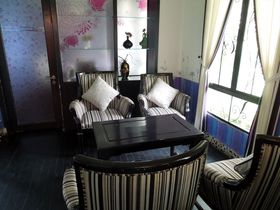 �z�[�`�~���ōł��t�����X�̍����������J�t�F�u�y���S���v�̋L���T���l�C��