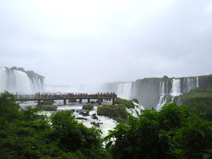 4．イグアスの滝／アルゼンチン・ブラジル