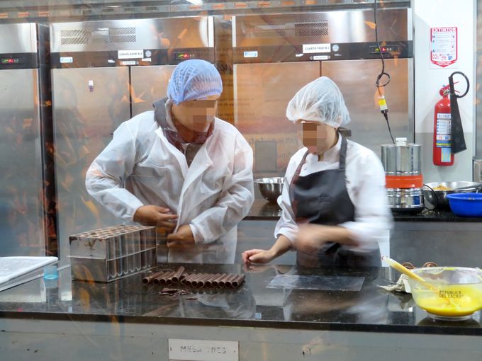 �J�J�I�E�~���[�W�A���ƃA�g���G