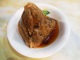安い！早い！チョーうまい！「王記府城肉粽」のちまきは台北の必食メニュー！