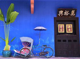 EYƃA[gR{I}[VAEyiuW[W^Ev̓JtXg[g̋LTlC