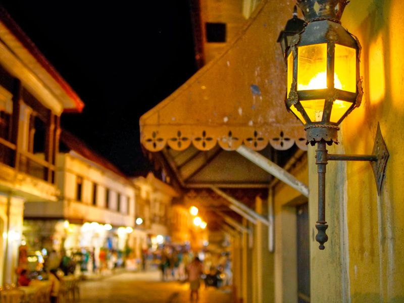世界遺産の街から中世へダイブ！フィリピン・ビガン歴史地区で麗しの夜を