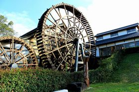 �����D���K���I���吅�Ԃ�������҂��w���̉w ���R���x�ߐ{���̋L���T���l�C��