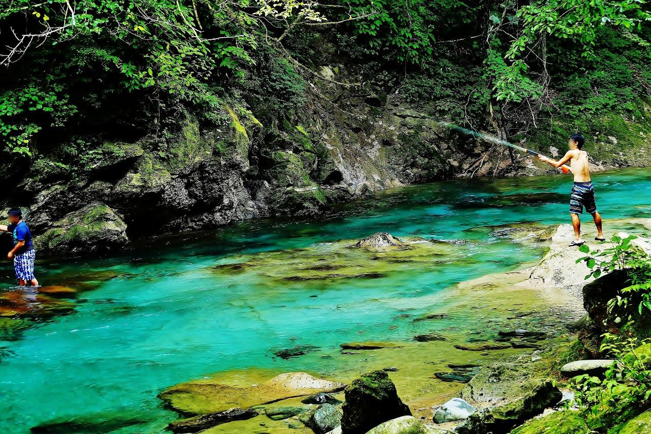 海のない栃木県 だったら透明度抜群の那須 木俣川 で水遊びしよう 栃木県 トラベルjp 旅行ガイド
