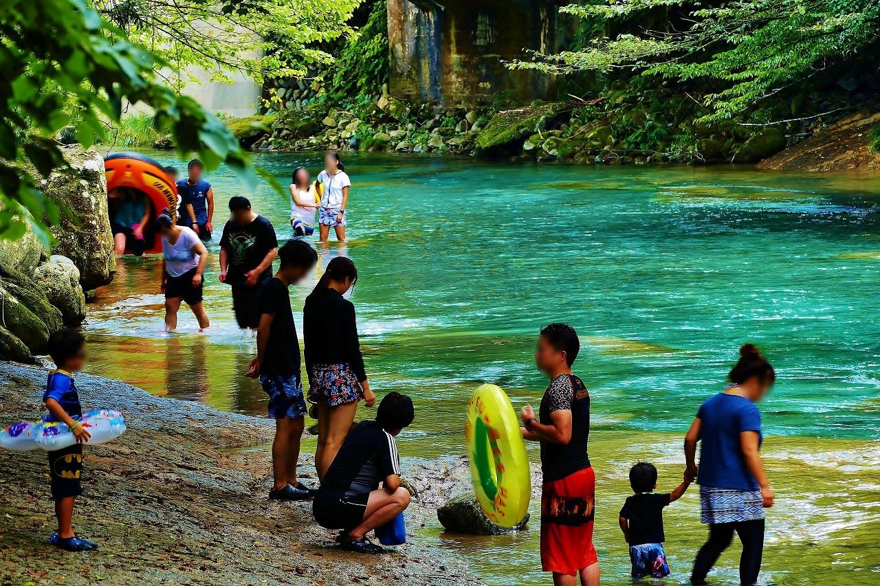 海のない栃木県 だったら透明度抜群の那須 木俣川 で水遊びしよう 栃木県 Lineトラベルjp 旅行ガイド