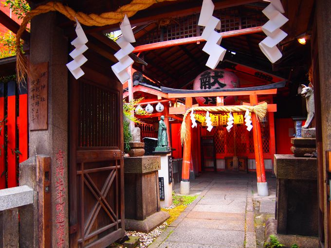 土佐稲荷岬神社