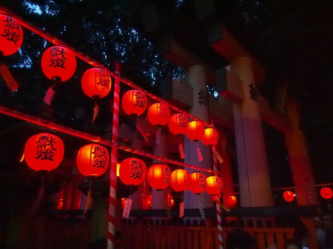 祭りの夜は異世界に 京都 伏見稲荷大社 宵宮祭 京都府 トラベルjp 旅行ガイド