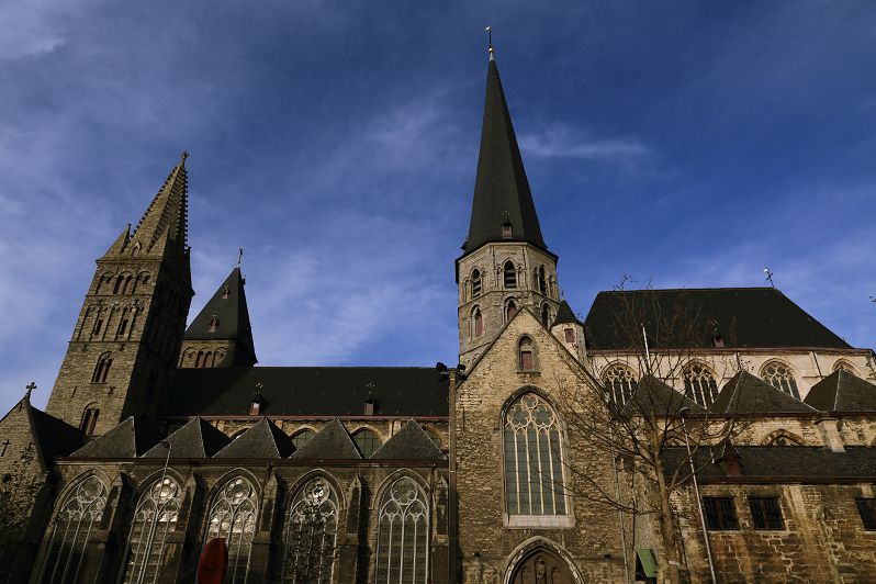 ヨーロッパ中世の歴史に浸る！ベルギーの古都ゲントの四大教会巡り