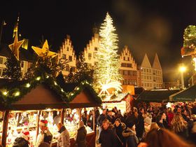 ドイツの冬は華やかなクリスマスマーケット巡りを楽しもう！