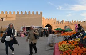 `jWA̐sJCA@jՃzeƃfBi𖞋iI̋LTlC