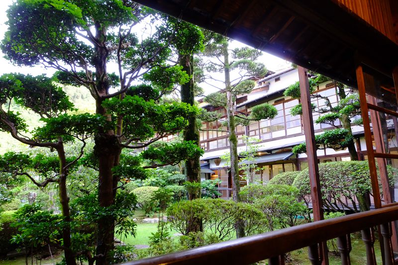 熊本・日奈久温泉「金波楼」は歴史の重みと風格を感じるお宿