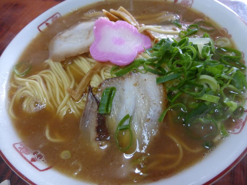 「和歌山ラーメン」大解剖！スープの特徴と独特の風習とは？
