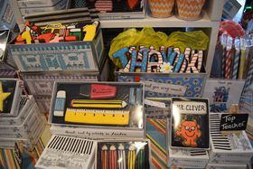 ��Ί�΂�郍���h���y�Y�I�����A�C�V���O�E�r�X�P�b�g�̋L���T���l�C��