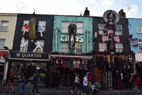 �����h���̌��h�I�p���N�ȊX�A�J���f���E�^�E���̕������̋L���T���l�C��