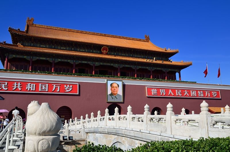 近代中国史の中心地！北京・天安門広場の広さと歴史の重さに圧倒される！