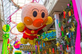 �u�����J���[�܂�v�̓C���X�^�f���I�����s���L���̐l�C�čՂ�̋L���T���l�C��