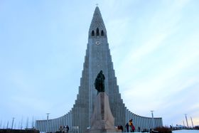 CLrNƎӂ̂ߊόX|bg7I ꂽXɑ厩RI̋LTlC