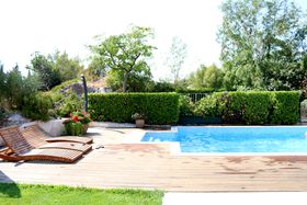 �u�N�����v�ŕ�炷�悤�ɉ߂����I�N���A�`�A�E�X�v���g�̂T���z�e���̋L���T���l�C��