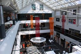 �~���m���I�X�C�X�̋���A�E�g���b�g�u�t�H�b�N�X�^�E���v�ւ̋L���T���l�C��