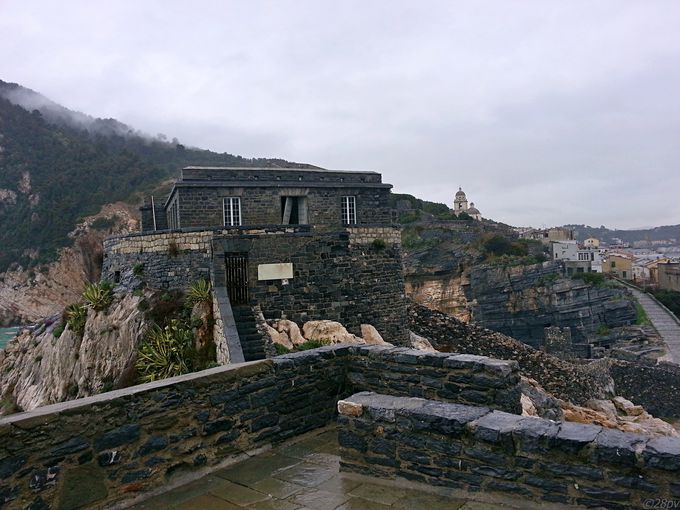 B[iX̍`ƌĂ΂ꈤu|gF[lv