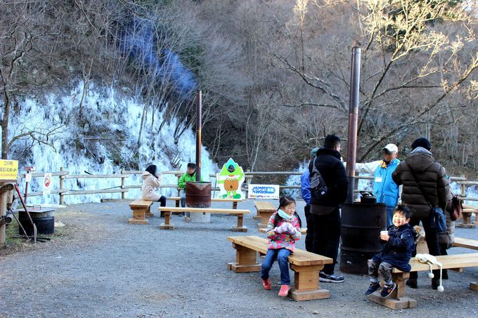 �d�ԂŃT�N�b�ƍs����X�̐��E�u���������ڂ̕X���v