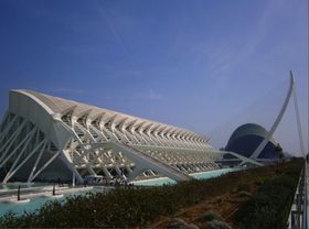 �܂��SF�̐��E�I�o�����V�A�u�|�p�Ȋw�s�s�v�ŋߖ�����̊��I�̋L���T���l�C��