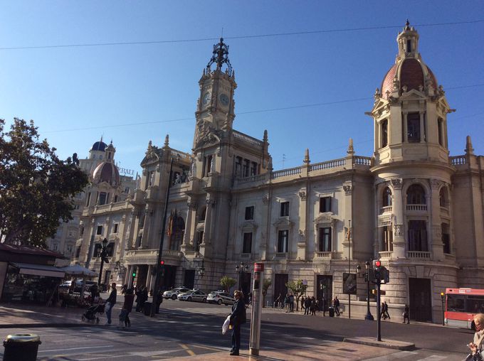 �Ԃ�����������߂��G���K���g�Ȏs����