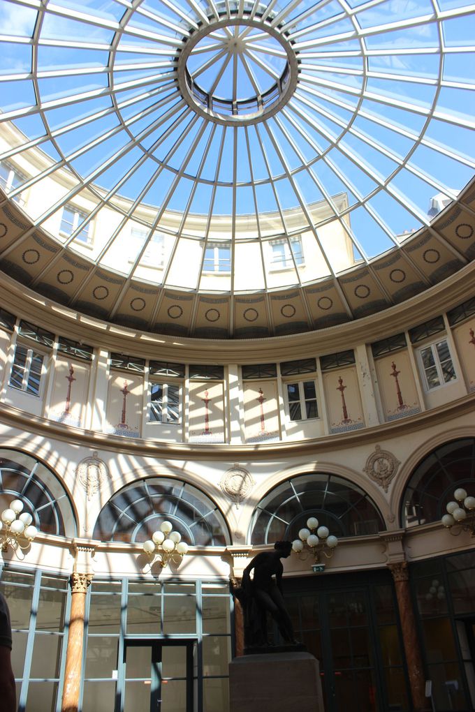 �t�����X�����}���ٓ��ɂ���u�M�������[�E�R���x�[���v