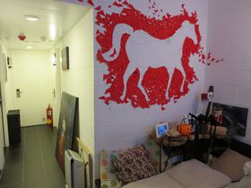 �����J������Q���Ńx�b�h�I���`�̃W���X�g�E�C���͋��ɂ̐Q�邾���z�e���̋L���T���l�C��