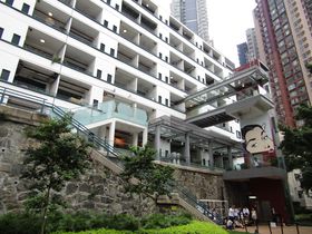 ���g���Ń��_���H���`�E��uPMQ�v�Ɓu�E�G�X�^���}�[�P�b�g�v�̋L���T���l�C��