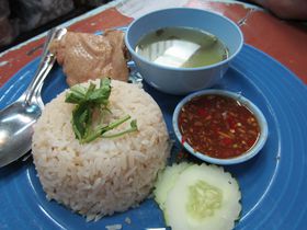 タイで食べタイ！満喫しタイ！安くてウマい！Ｂ級グルメ５選